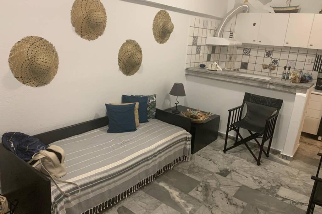 Beachfront Garden Apartment- Atlas Complex Loutraki  Exterior photo